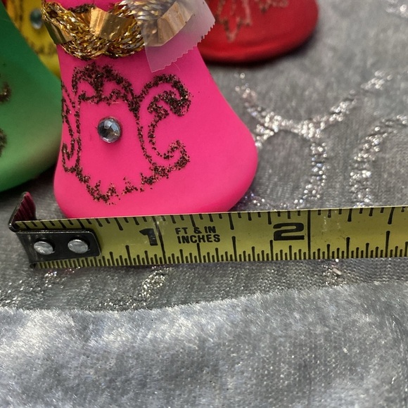 Vintage set of 10 glass bell ornaments and 2 glass balls
Christmas Classics - Picture 15 of 16